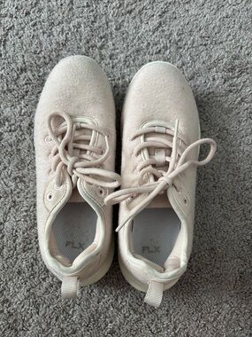 Women’s FLX Sneakers